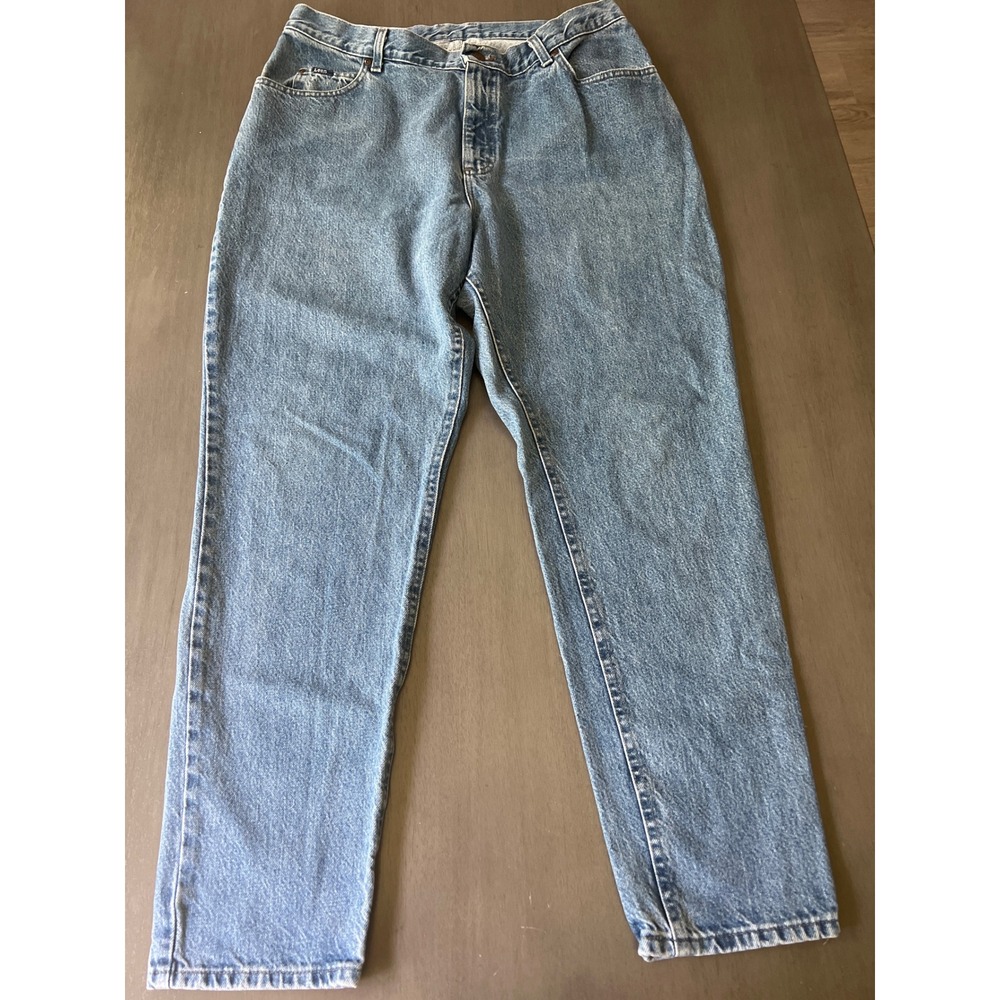 Vintage Lee High Waisted Mom Jeans Medium Wash Made in USA Tapered Leg 16W M